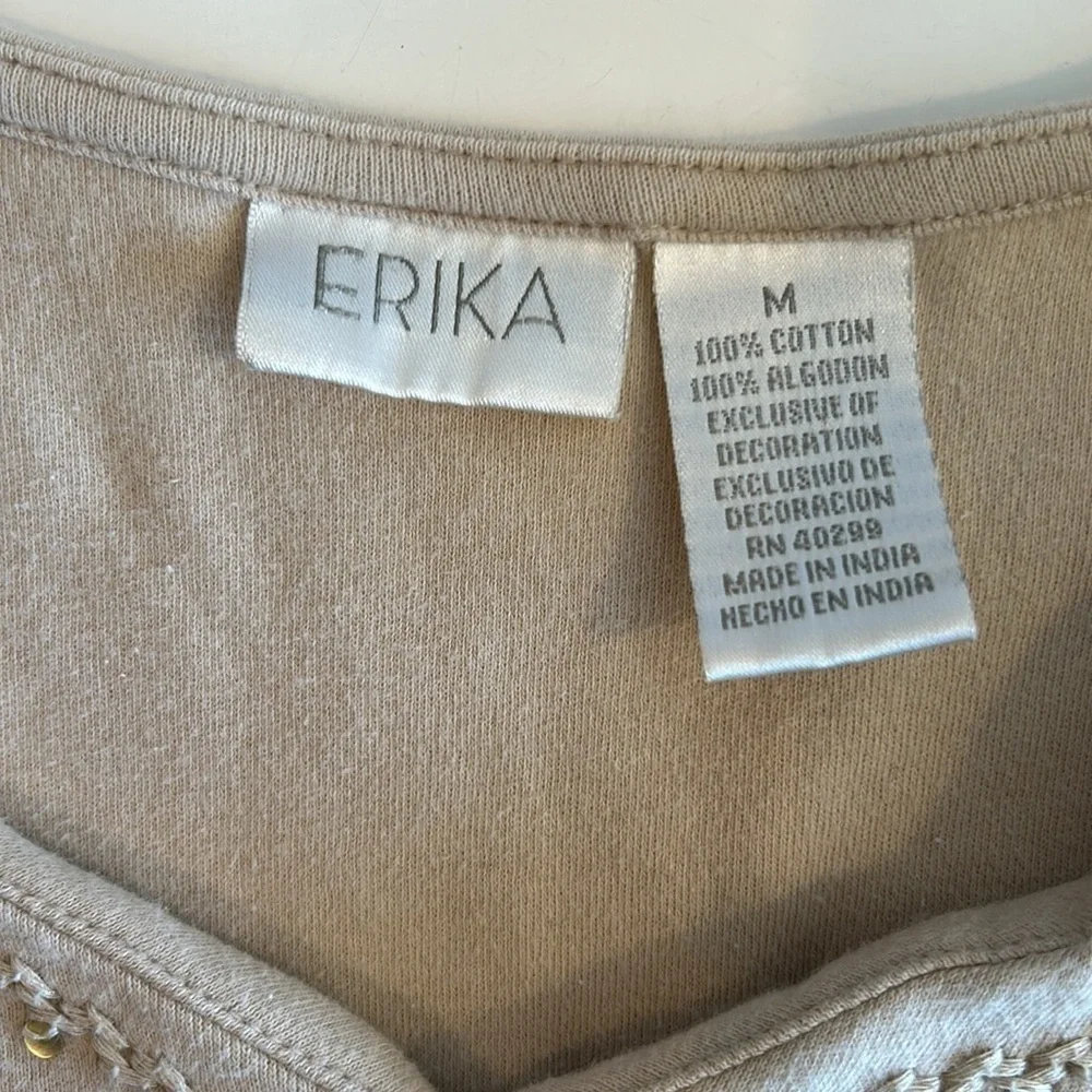 Erika Cream 3/4 Sleeve Top with Scalloped Neckline and Chest Designs Size Medium - Picture 4 of 4